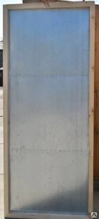 Дверь ДГ 21-8 обшита снаружи оц. профлистом, врезной замок